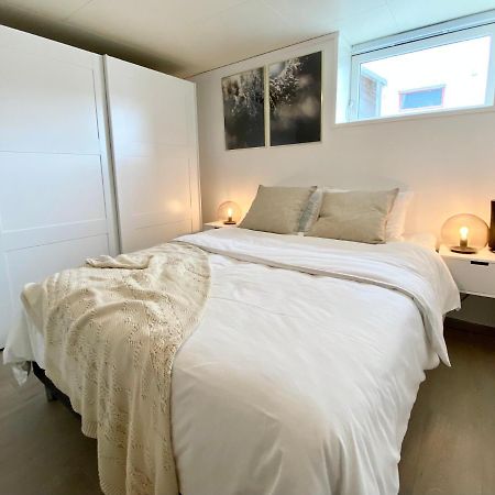Two Bedroom Apartment Near The City Centre. トロムソ エクステリア 写真